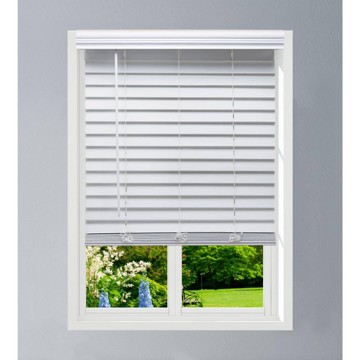 White Cordless Faux Wood Blind I18204