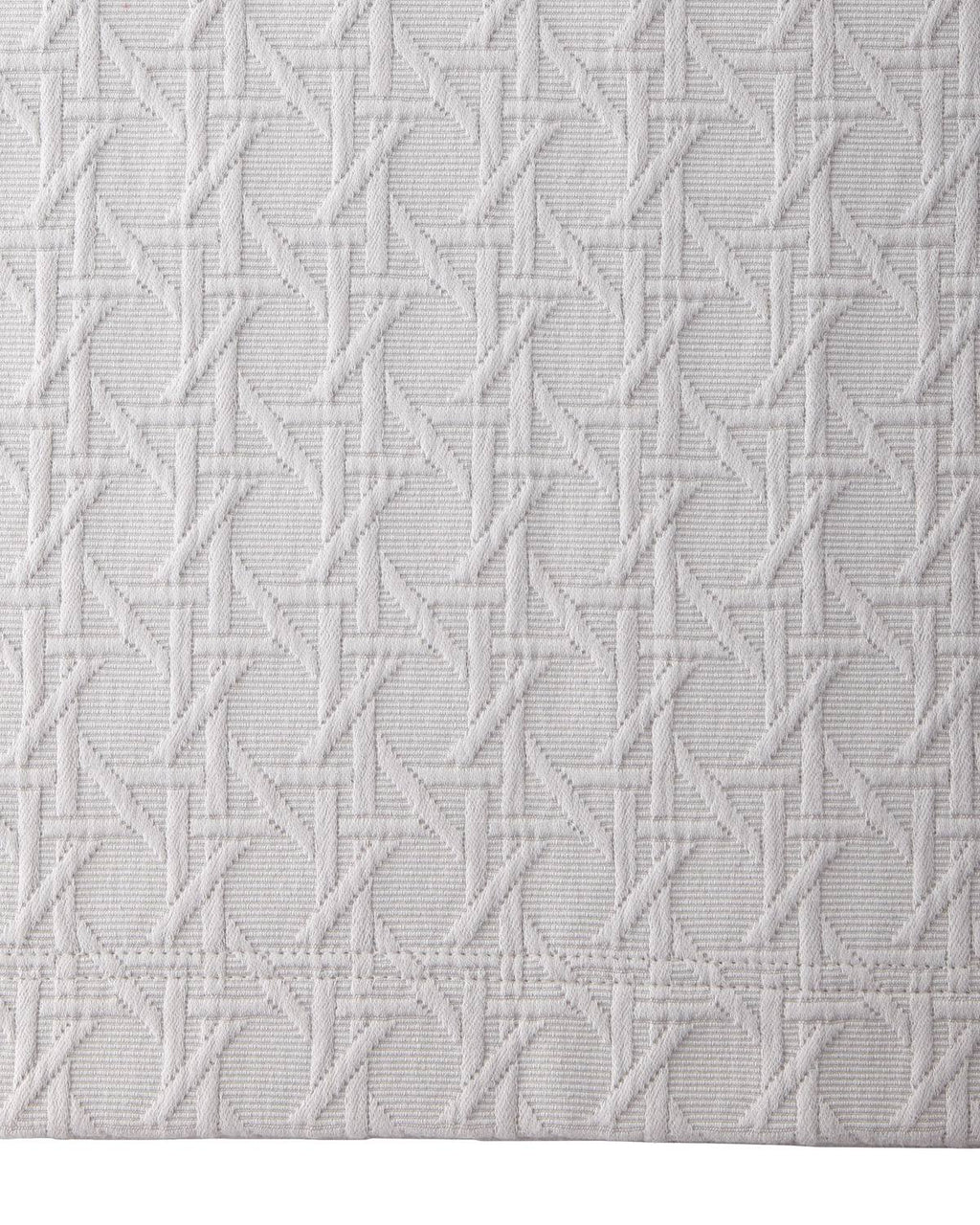 Silver Matelasse Coverlet E48187