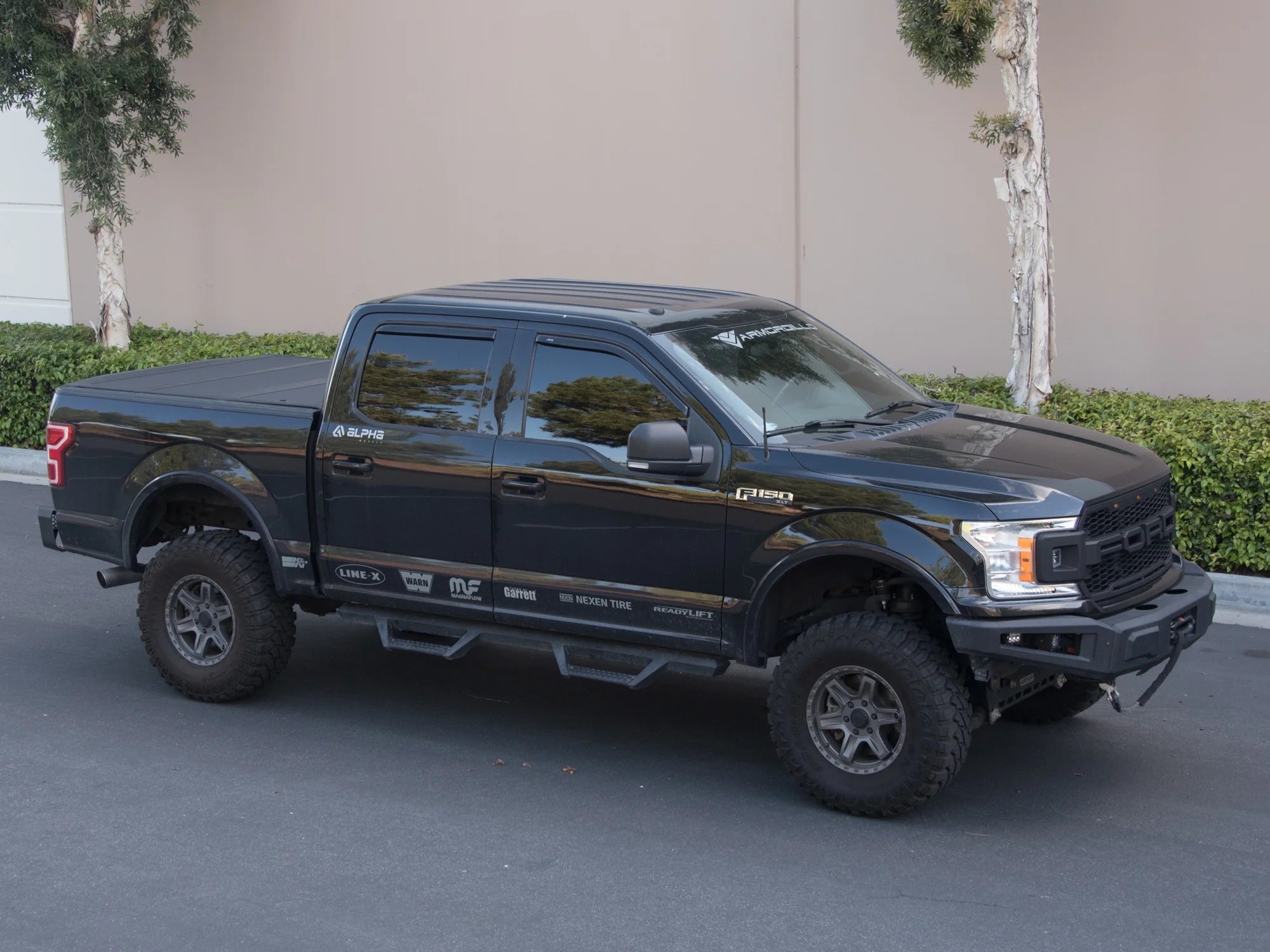 Folding Tonneau Cover T291