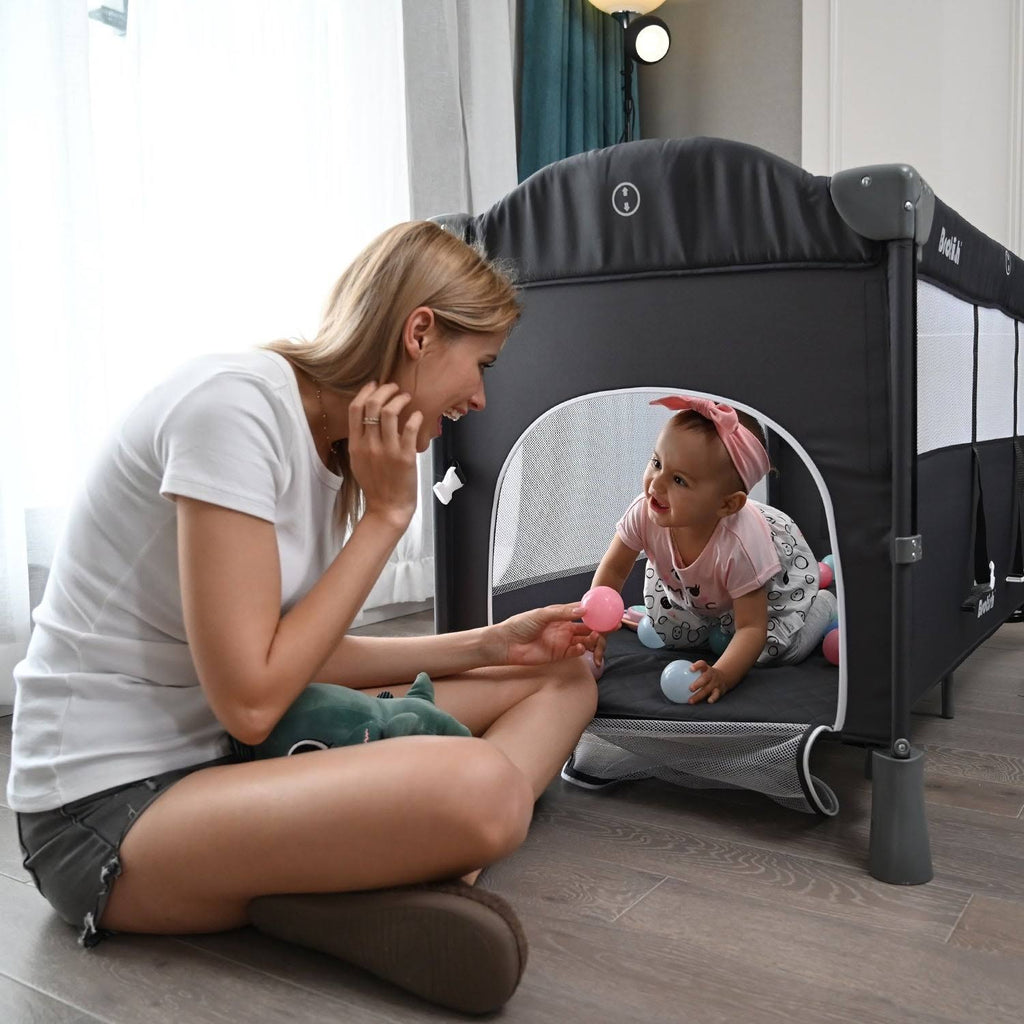 Baby Crib with Mattress Bedside Sleeper V1329