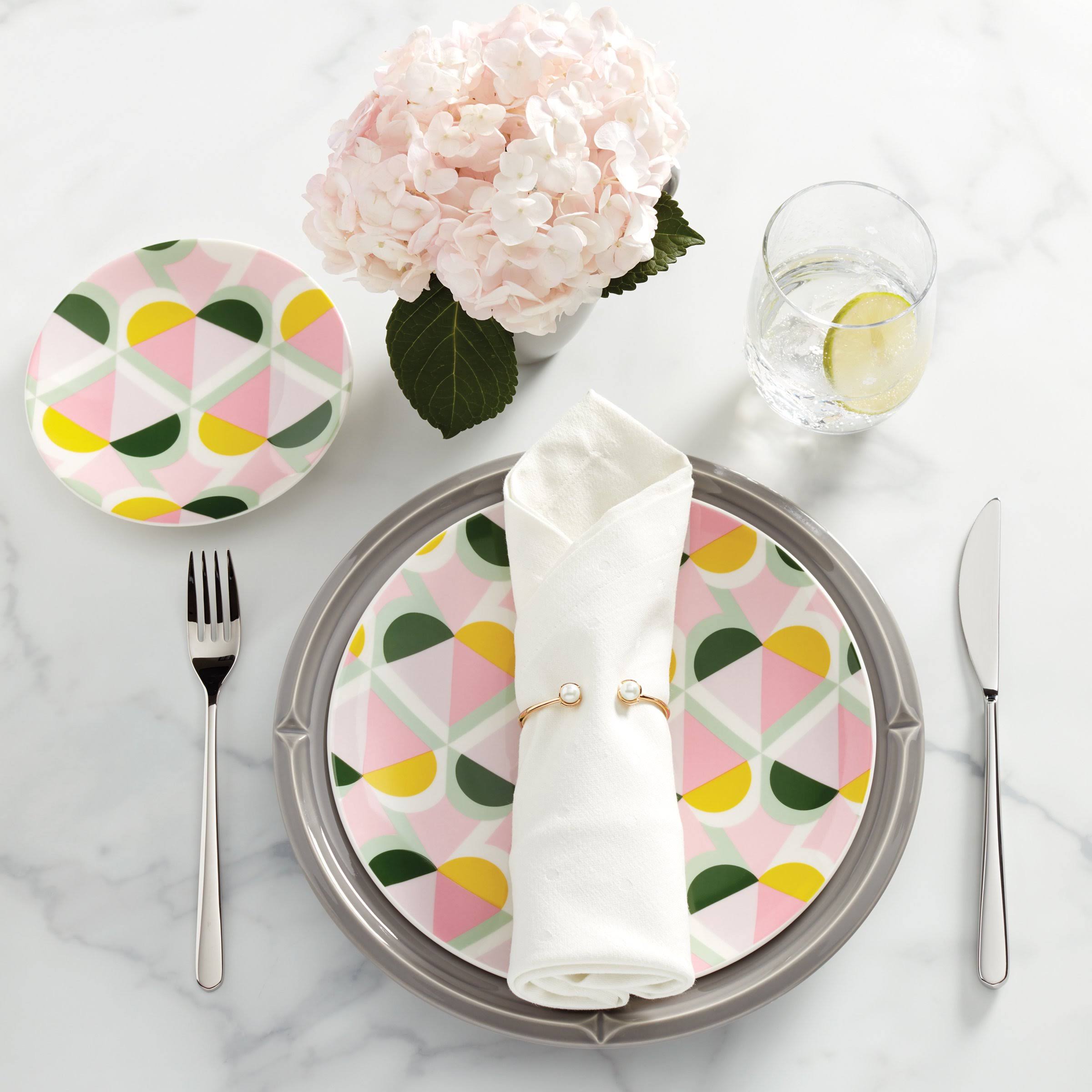 Platinum 4-Piece Place Setting M622