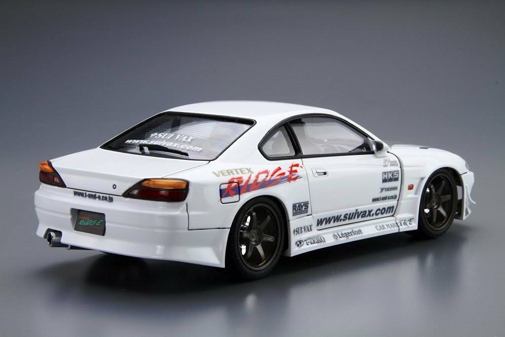 1/24 Scale Nissan S15 Silvia Kit Y80313