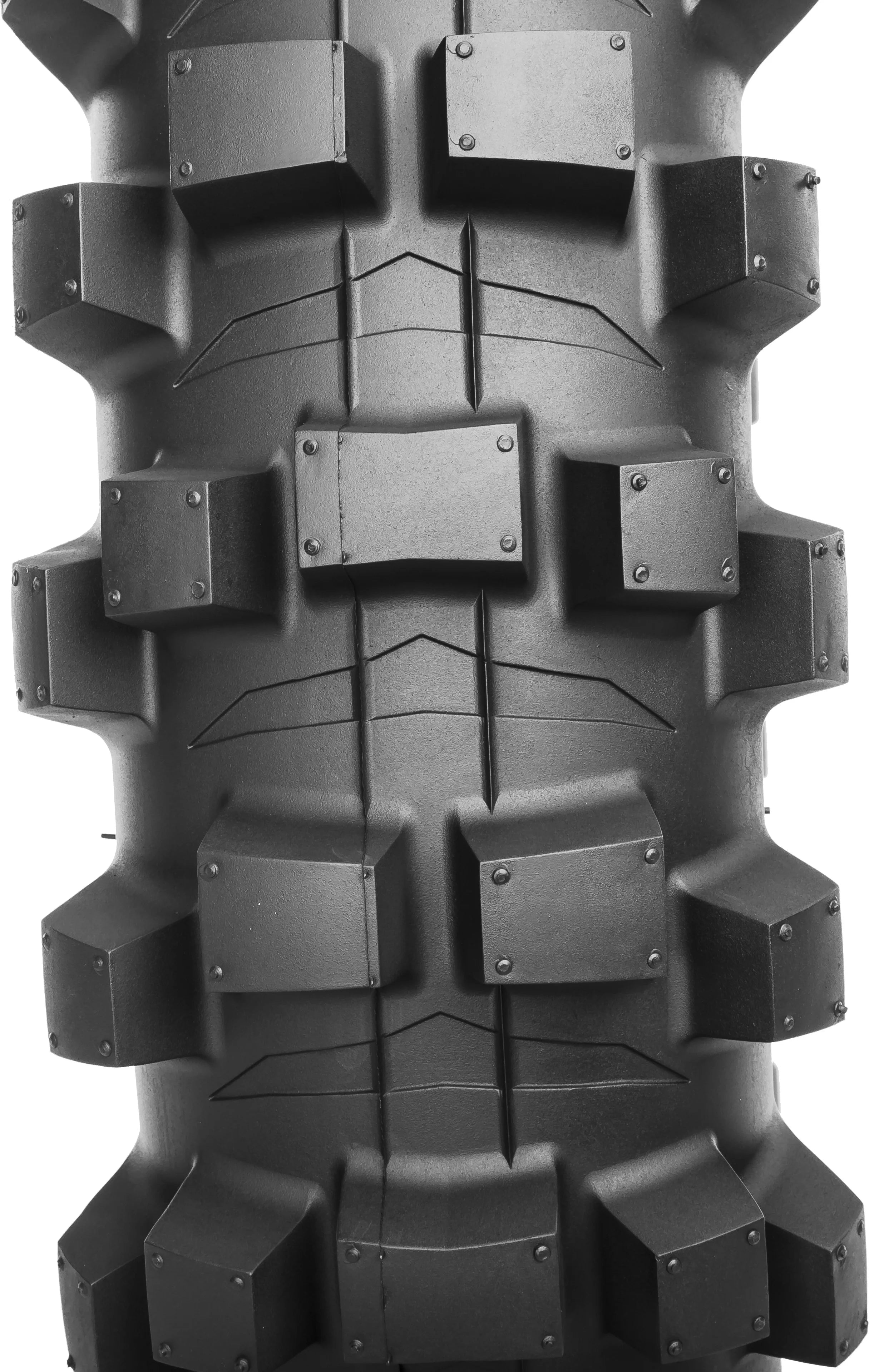 110/80-18 Rear Tire R549
