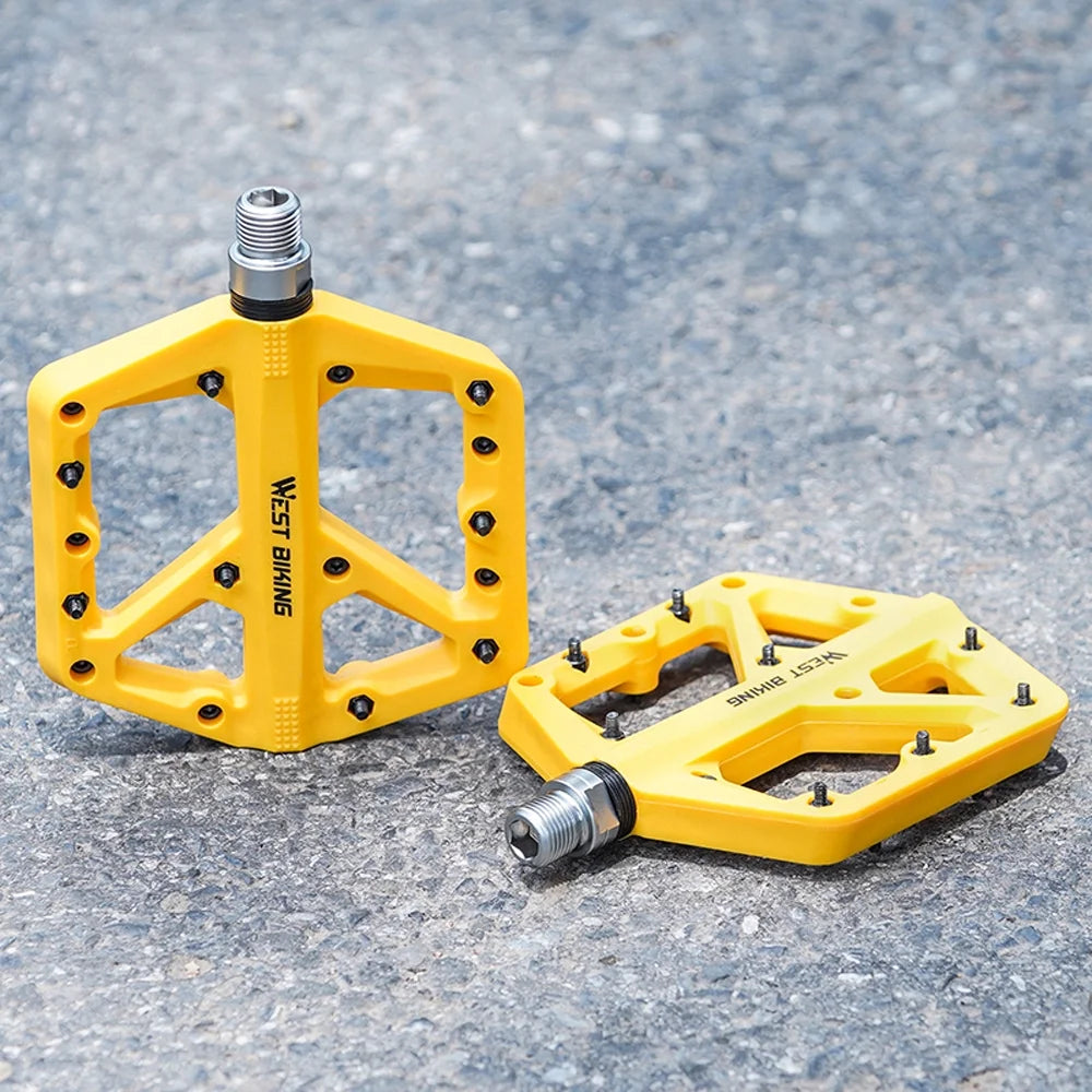 Ultralight Nylon Bike Pedals with 2 Bearings C32214