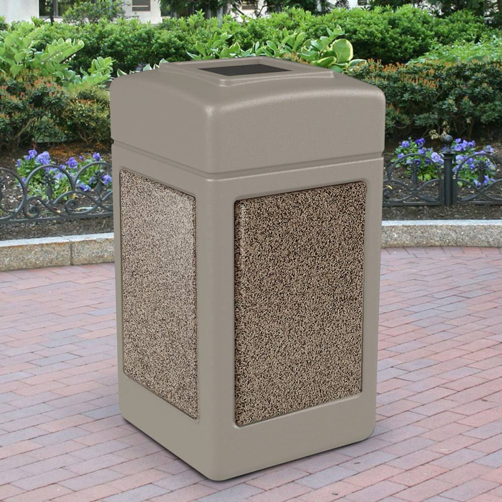 42-Gallon Beige Panel Trash Can Z836
