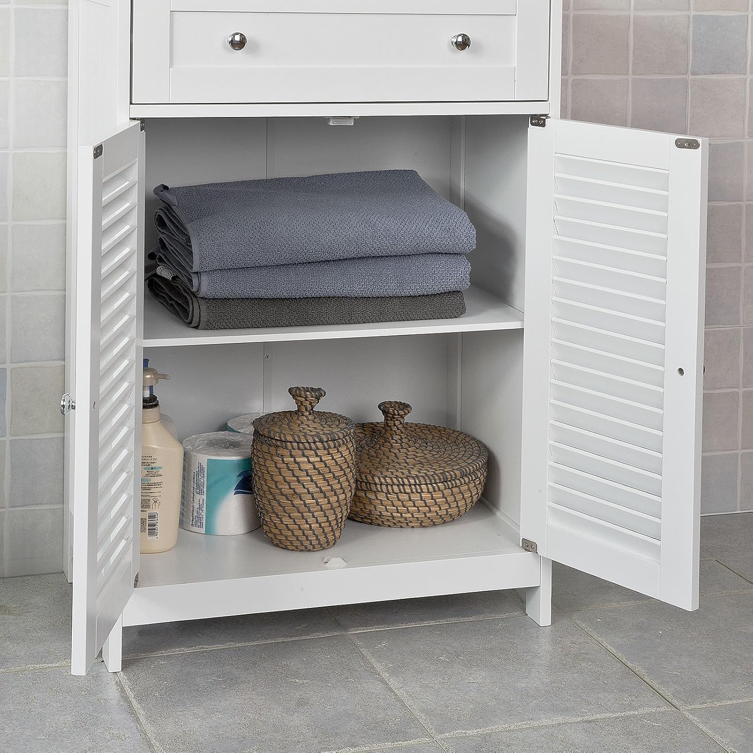 White Bathroom Vanity Set with Drawer and Double Shutter Door V524769