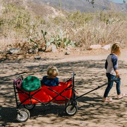 Red Sand-Free Beach Wagon R22246