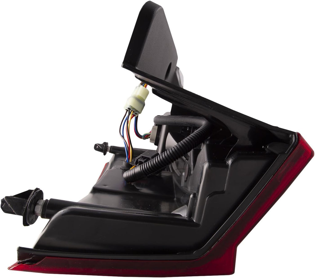 Tail Light Right Passenger J84673